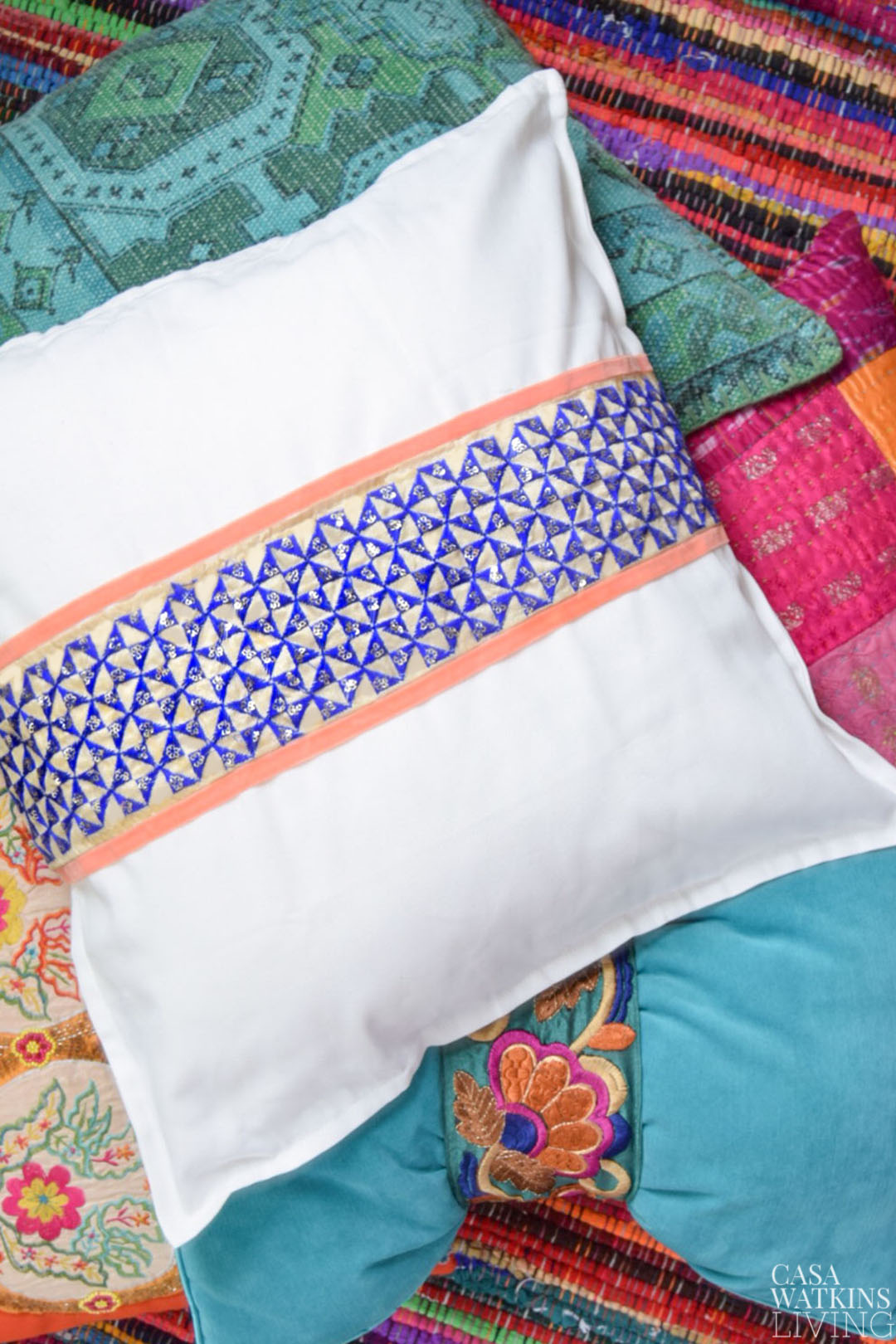 Diy No Sew Global Boho Style Pillow Casa Watkins Living   Diy No Sew Global Boho Style Pillow 